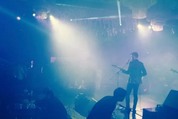 irock performing live