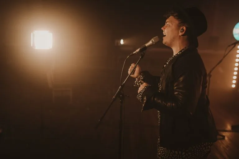 audio-sugar-wedding-band-wales-30