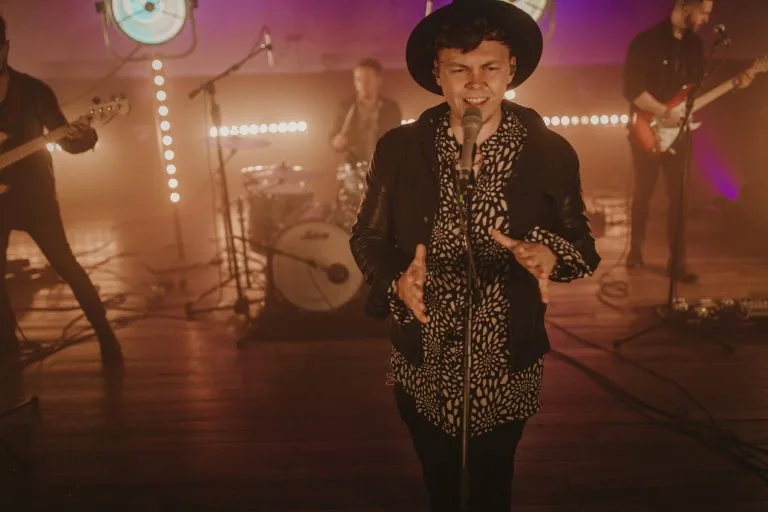 audio-sugar-wedding-band-wales-39